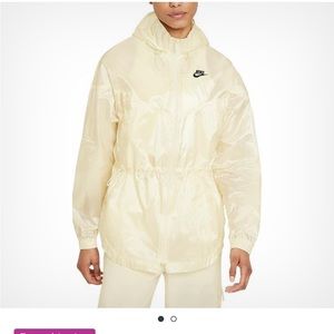 Nike small windbreaker jacket